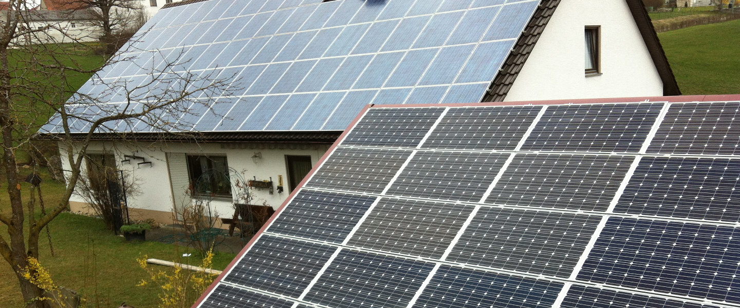 Dachdecker Stuttgart Karl Bautechnik Solaranlage Ludwigsburg - Ditzingen